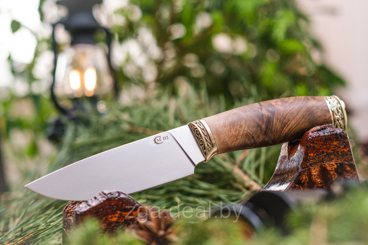 Охотничий нож «Сокол» из стали D2 , рукоять литье мельхиор, ореховый кап. Подарок мужчине.