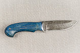 Охотничий нож Нерка, сталь дамаск, рукоять стабилизированная карельская береза синяя. Подарок мужчине., фото 4