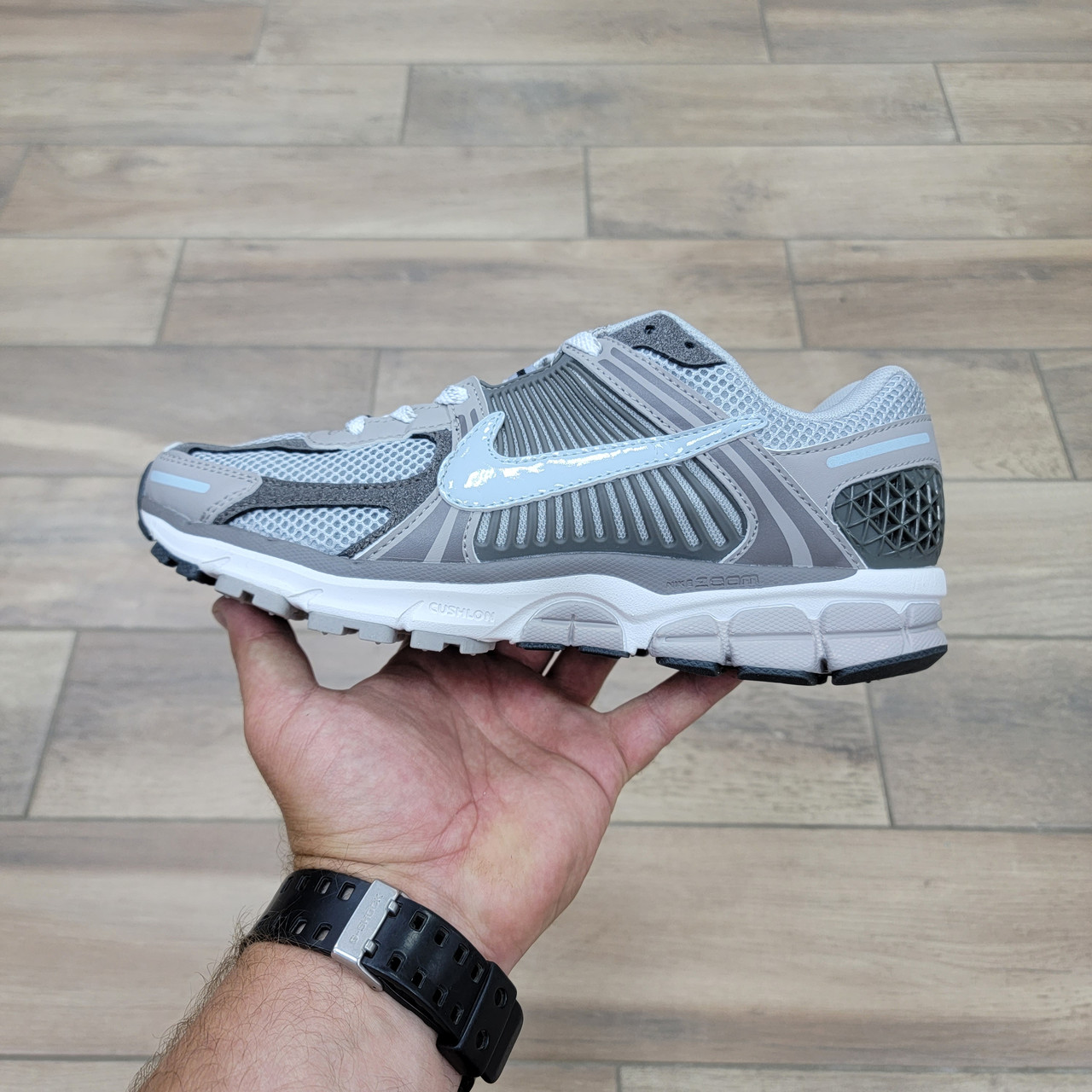 Кроссовки Nike Zoom Vomero 5 Dark Grey