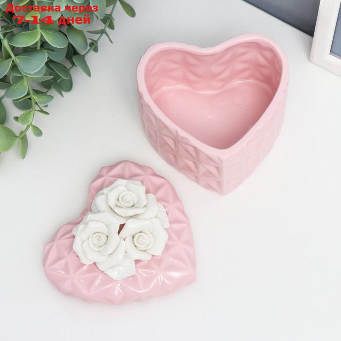 Шкатулка керамика "Три белых розы. Геометрия" сердце розовое 10х11х11 см - фото 2 - id-p209296639