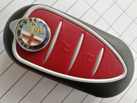 Ключ Alfa Romeo Mito 2008-2015 - фото 1 - id-p209670508