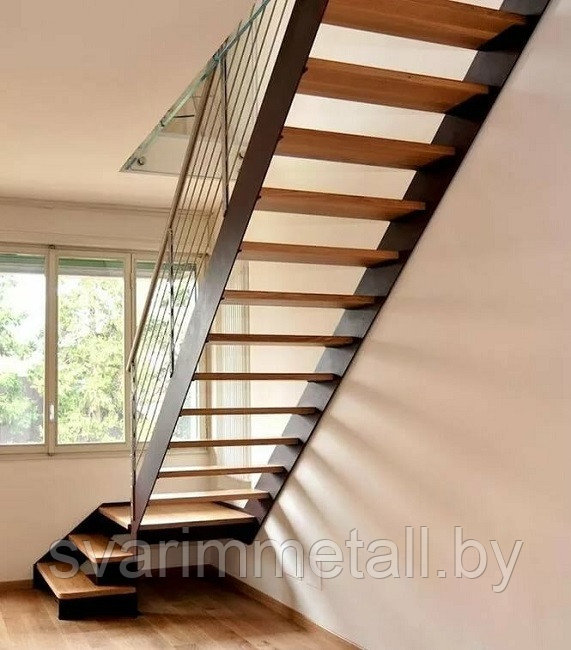 Металлическая лестница на тетиве, на второй этаж - фото 3 - id-p209707037