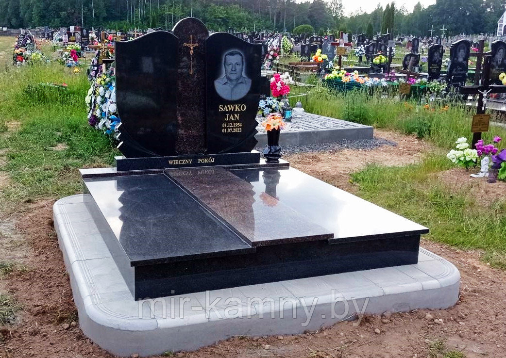 ДВОЙНОЙ ГРАНИТНЫЙ КОМПЛЕКС В ВОРОНОВО