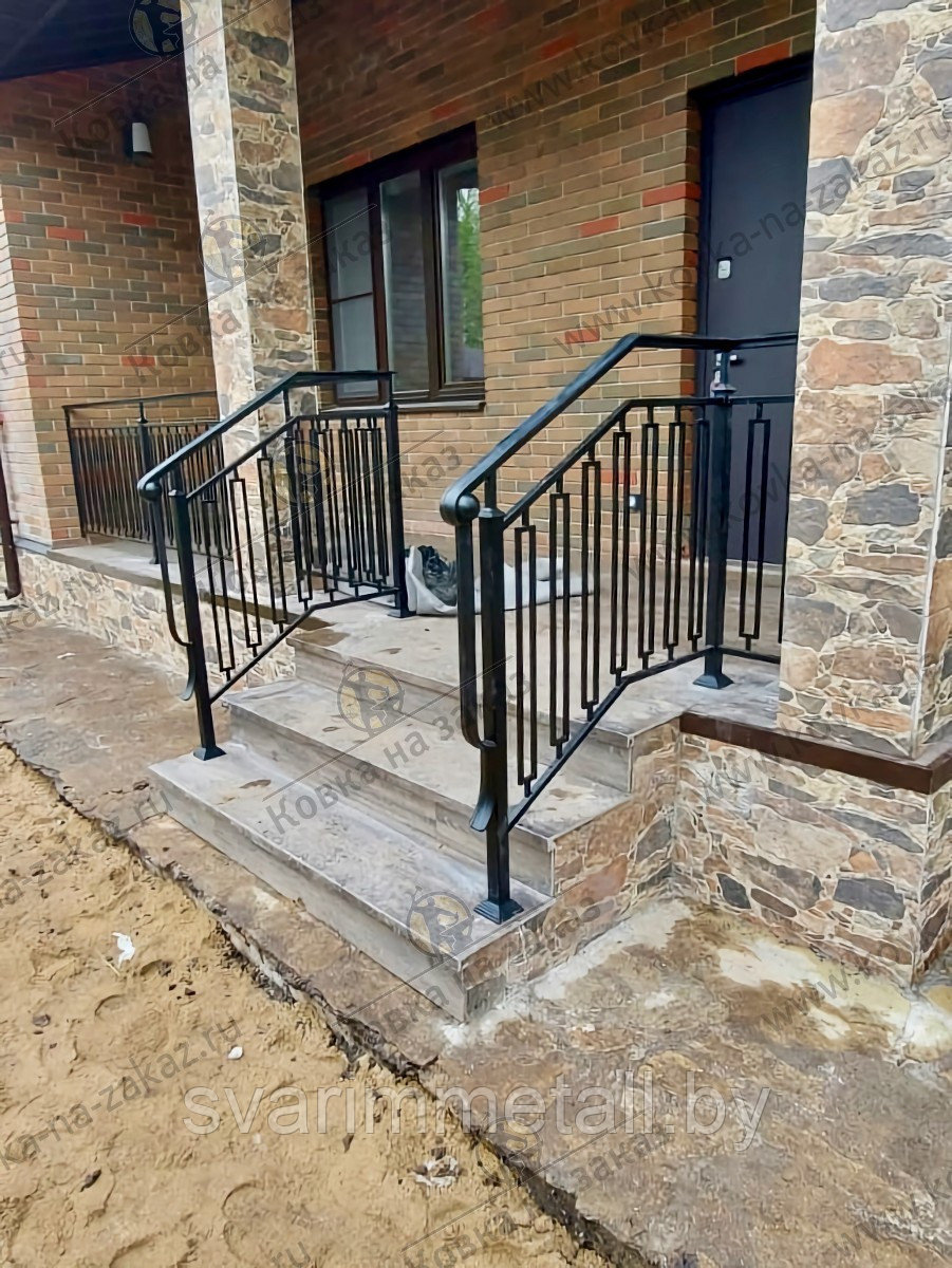 Металлические перила (поручни), наружные
