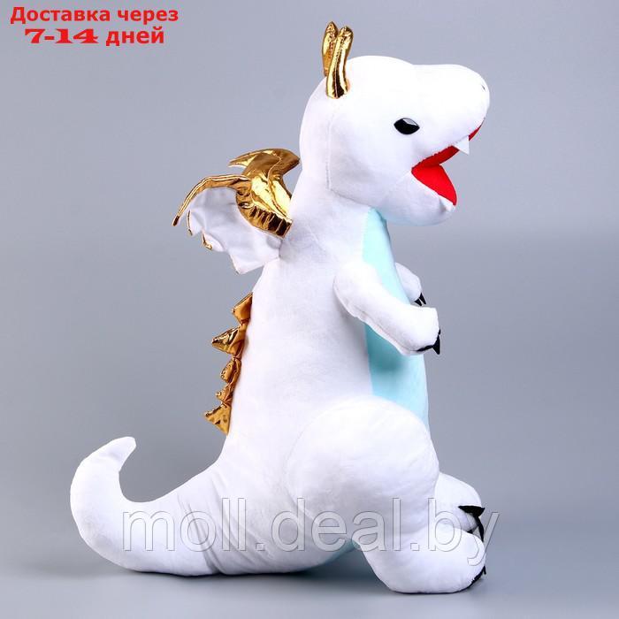Мягкая игрушка "Дракон", с золотыми крыльями, 45 см, цвет белый - фото 3 - id-p209759403
