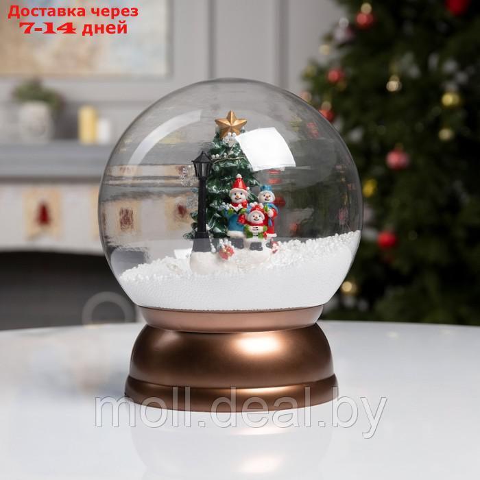 Фигура светодиодная шар "Снеговики и ёлка", 21.5х21.5х26.5 см, музыка, 5V, БЕЛЫЙ - фото 2 - id-p209824698