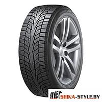 Hankook Winter i*cept iZ2 W616 215/65R17 99T