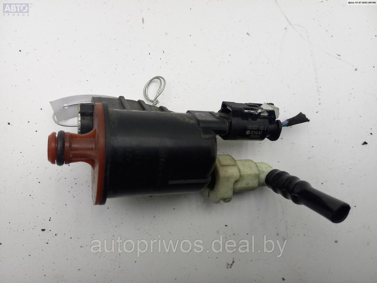 Клапан вентиляции топливного бака Opel Karl - фото 2 - id-p210017219