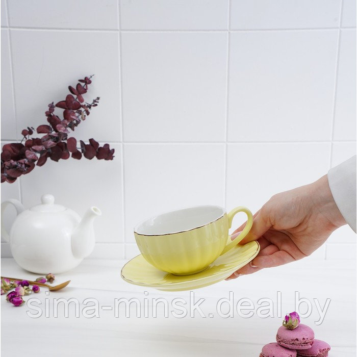 Чайная пара фарфоровая Доляна «Вивьен», 2 предмета: чашка 200 мл, блюдце d=15 см, цвет жёлтый - фото 5 - id-p210192065