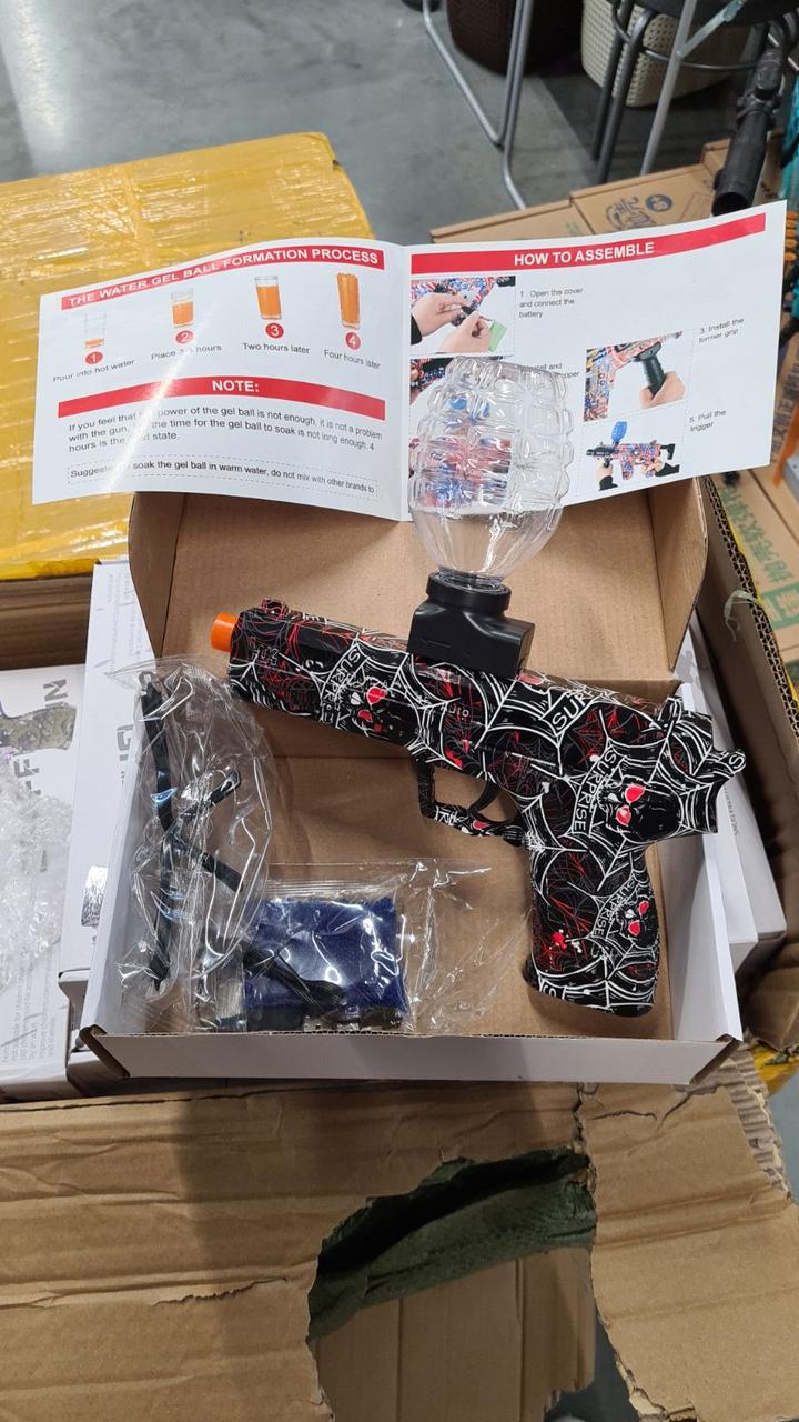 Детский пистолет Desert Eagle Десерт Игл с глушителем орбизы гелиевые шарики на аккумуляторе - фото 1 - id-p210228070