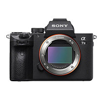 Цифровой фотоаппарат Sony a7 III Body