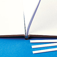 Самоклеящиеся полоски для заполнения, для скрепления менее 10 листов бумаги.Opus O.FILLING sticky  7mm 100шт.