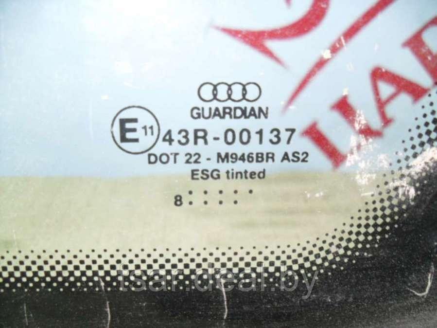 Стекло кузовное боковое правое Audi A6 C5 - фото 2 - id-p137725787