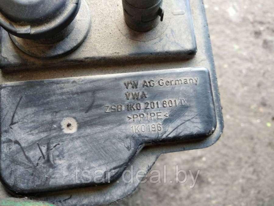 Адсорбер (фильтр угольный) Volkswagen Golf 5 (1K0201801D, 1K0201813) - фото 2 - id-p166337037