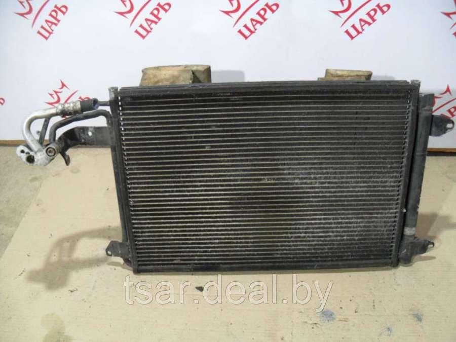 Радиатор кондиционера Volkswagen Golf 5 (1K0298403) - фото 2 - id-p165591013