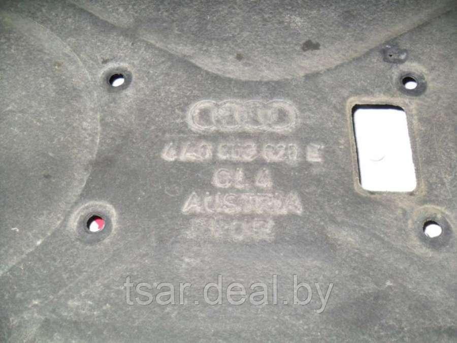 Шумоизоляция капота Audi 100 C4 (4A0863825E) - фото 2 - id-p154668535