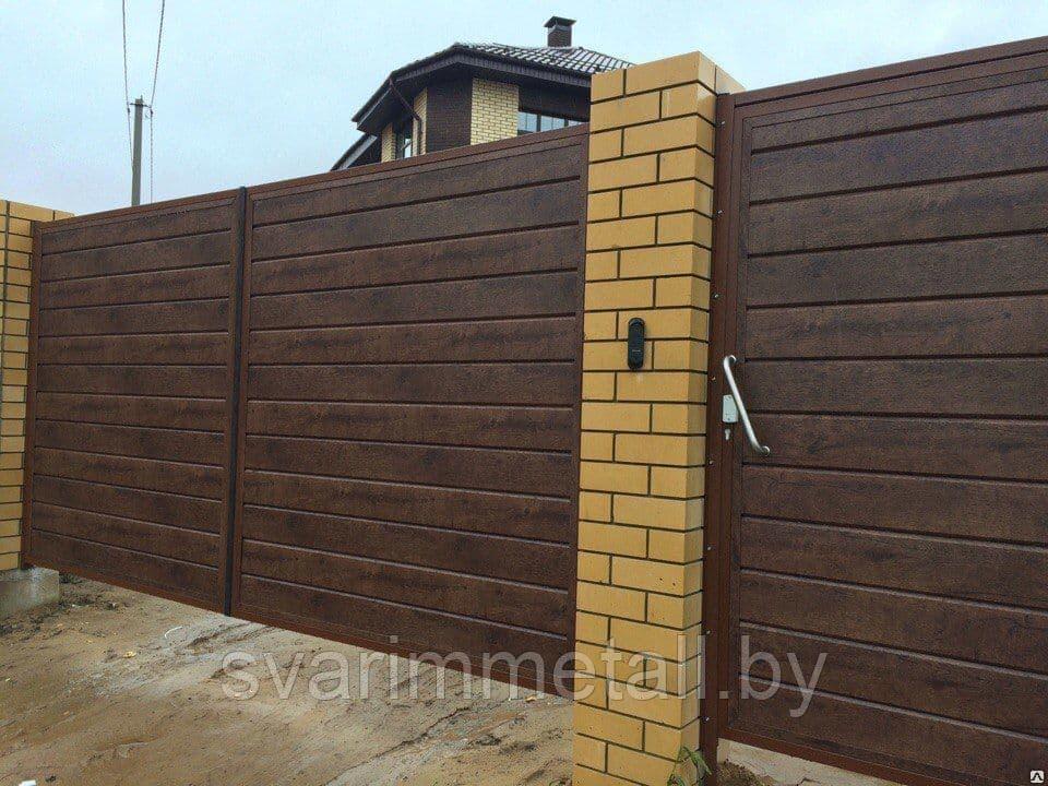 Откатные ворота, с металлосайдингом, коричневый/под дерево - фото 8 - id-p210930976