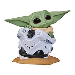 Фигурка Star Wars: The Mandalorian - Baby Yoda with Helmet