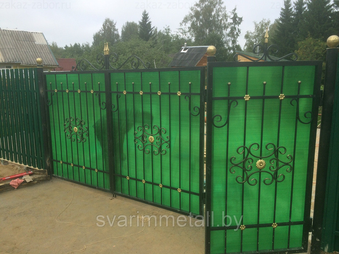 Распашные ворота, сварные с поликарбонатом, зеленый - фото 1 - id-p210951860