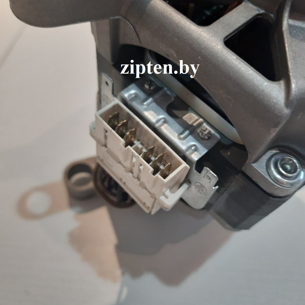 Двигатель к стиральной машине Indesit Ariston (6 контактный) 160016209.00 - фото 3 - id-p211015652
