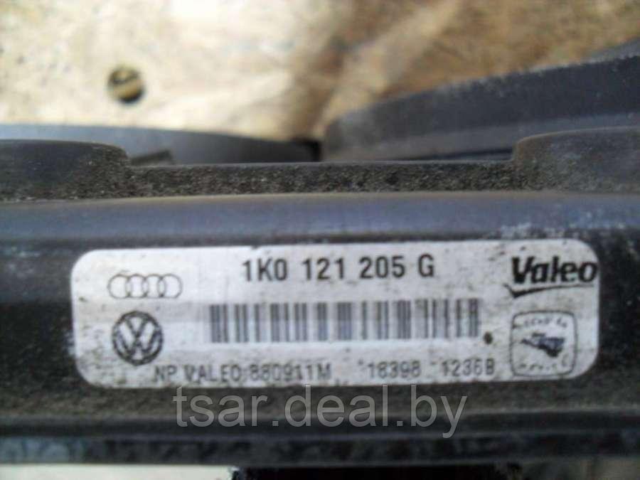 Диффузор (кожух) вентилятора Volkswagen Jetta 5 (1K0121205G) - фото 3 - id-p155221257