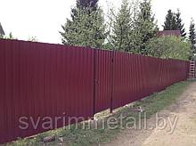 Забор из профлиста (профнастила), красный/вишня