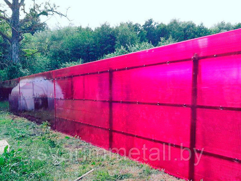 Забор из поликарбоната, красный - фото 1 - id-p211146635