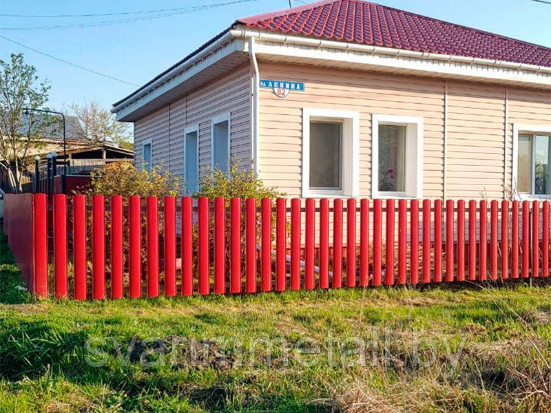 Забор из евроштакетника (металлоштакетник), красный/вишня - фото 1 - id-p211169840