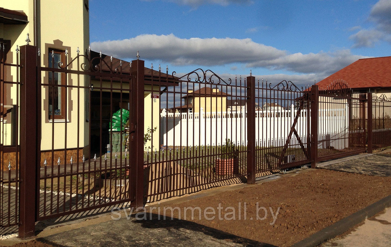 Забор сварной, с элементами ковки (с ковкой), черный - фото 6 - id-p211187324