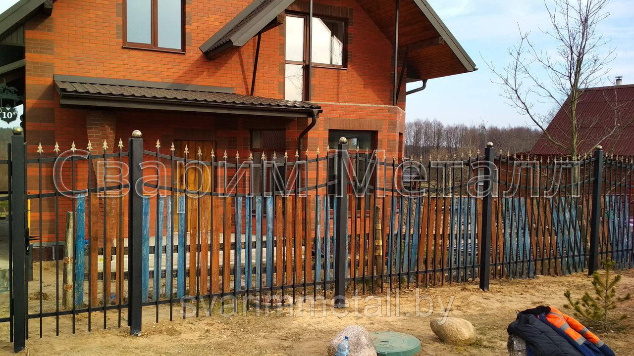 Забор сварной, с элементами ковки (с ковкой), коричневый - фото 4 - id-p211187330