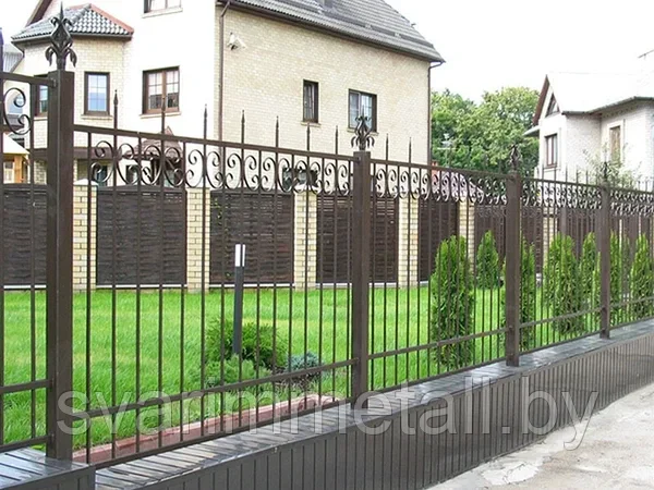 Забор сварной, с элементами ковки (с ковкой), коричневый - фото 8 - id-p211187330
