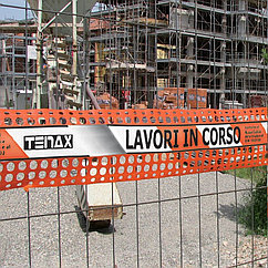 Сигнально-предупредительная аварийная сетка Tenax Traffic (Италия) со световозвращающей полосой, 0,2х100м