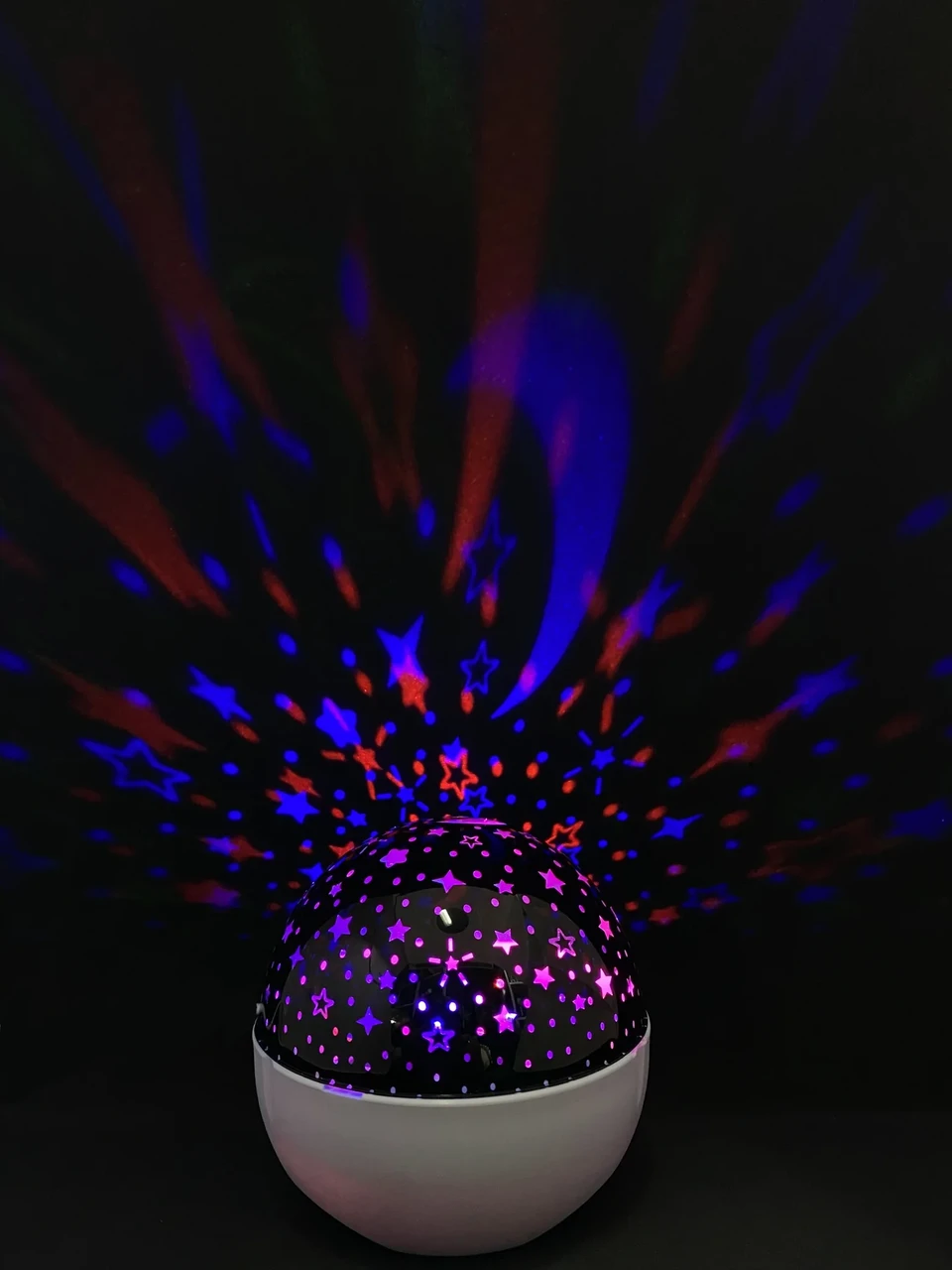 Светодиодный проектор-ночник "Звёздное небо + ПОДАРОК - фото 1 - id-p211202250