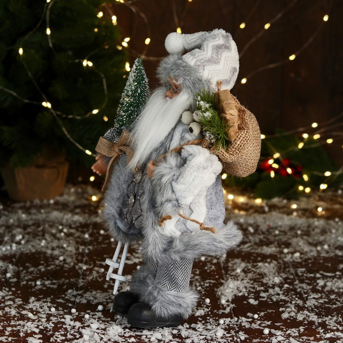 Дед Мороз "Клетчатом жилете и с ёлкой" 30 см, серый - фото 4 - id-p211274638