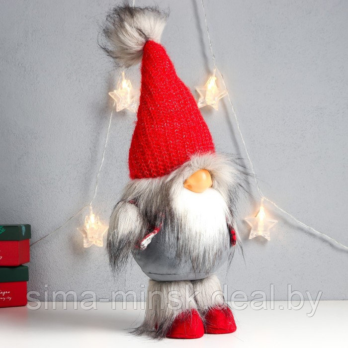 Кукла интерьерная "Дед Мороз в красном колпаке с меховой бомбошкой" 45х18х11 см - фото 2 - id-p211275214