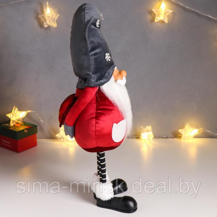 Кукла интерьерная "Дед Мороз в бордовом кафтане, в сером колпаке со снежинками" 42х13х18 см 626011 - фото 2 - id-p211275221
