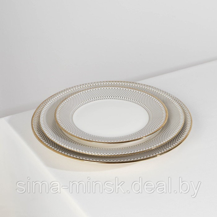 Набор тарелок фарфоровых Royal, 3 предмета: d=18/23/25,5 см, цвет белый - фото 3 - id-p211278305