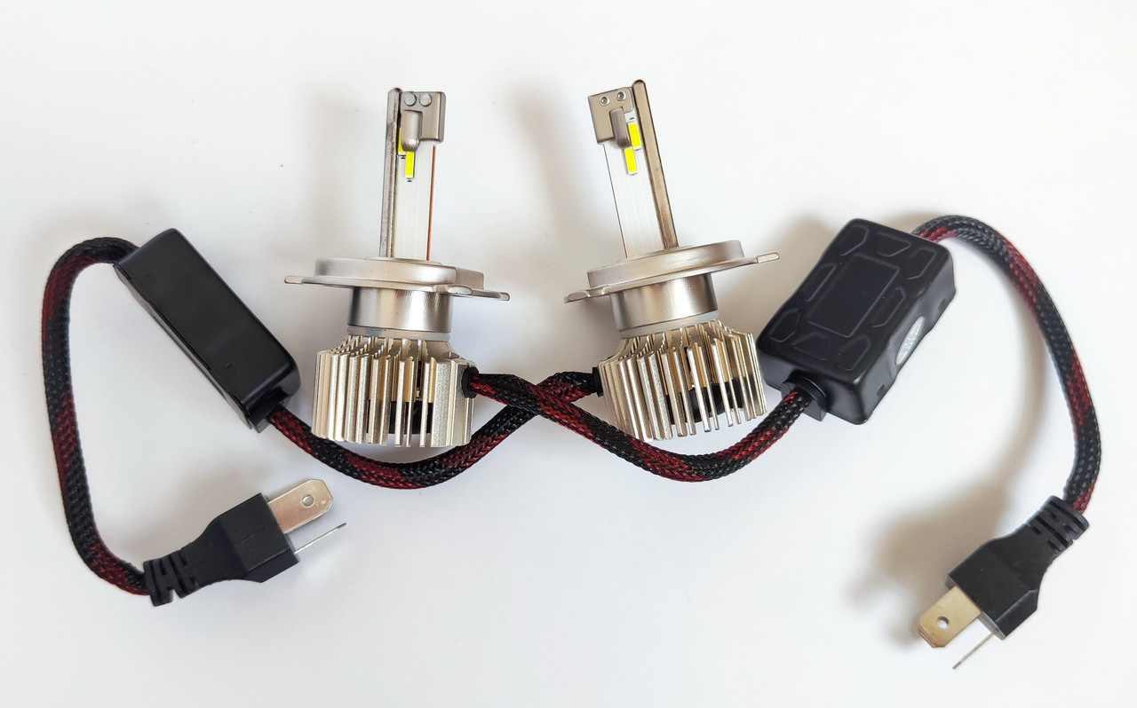 Лампа светодиодная  H4 серия T93 24V 40W 5500-6000K (к-т 2шт) ELF 8431-T93