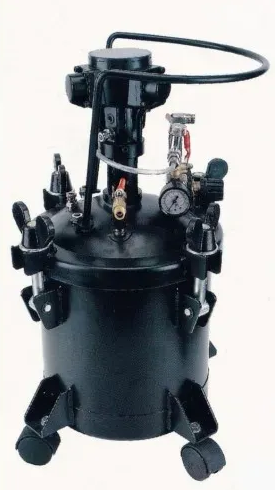 Красконагнетательный бак H-D PT-7 с автоматическим миксером - фото 1 - id-p211380114