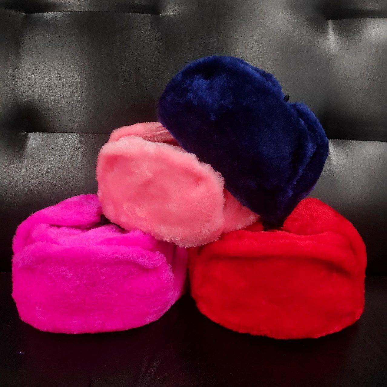 Шапка - ушанка сувенирная "Цветной мех" унисекс, Нежно-розовая 56 размер - фото 6 - id-p211411504