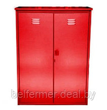 Шкаф для двух газовых баллонов Петромаш (объёмом до 50л каждый), красный