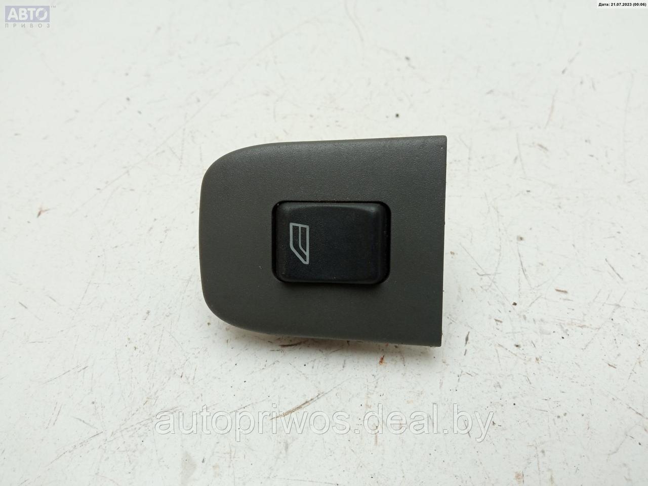 Кнопка стеклоподъемника заднего правого Volvo 960 - фото 1 - id-p211457230