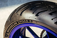 Моторезина Michelin Road 6 120/60ZR17 (55W) F TL, фото 2