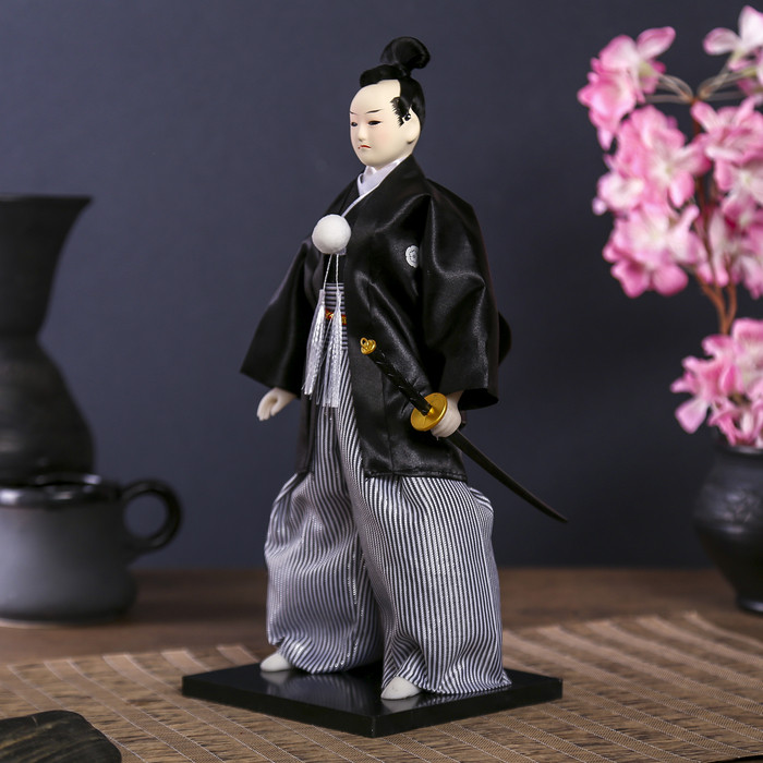 Кукла коллекционная "Самурай с саблей" 30х12,5х12,5 см - фото 3 - id-p211522762