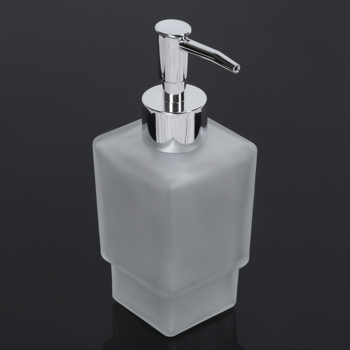 Дозатор для жидкого мыла «Квадро», 250 мл, стекло, матовый - фото 1 - id-p211536799