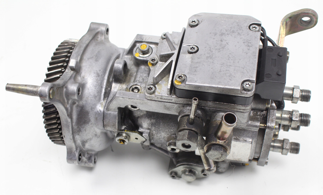 Топливный насос высокого давления Bosch 0470504027 Mitsubishi Fuso Canter 3.0