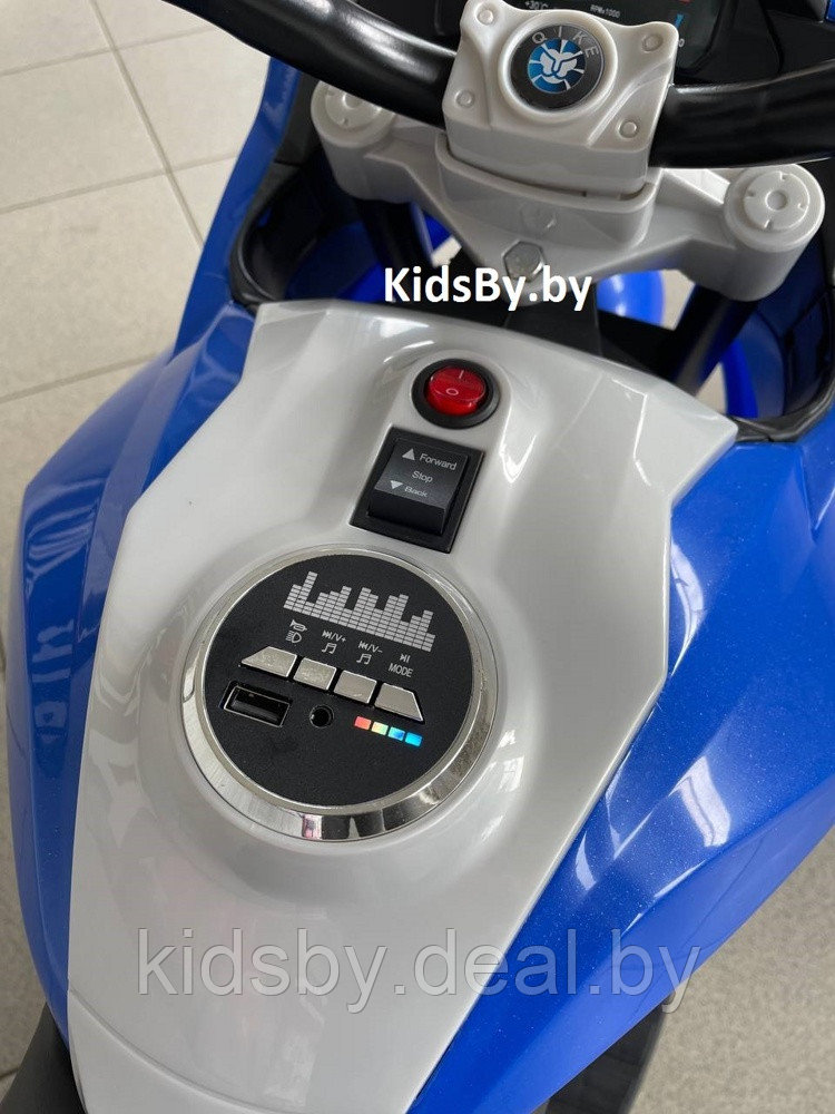 Детский электротрицикл RiverToys Z333ZZ (синий) - фото 4 - id-p210937744