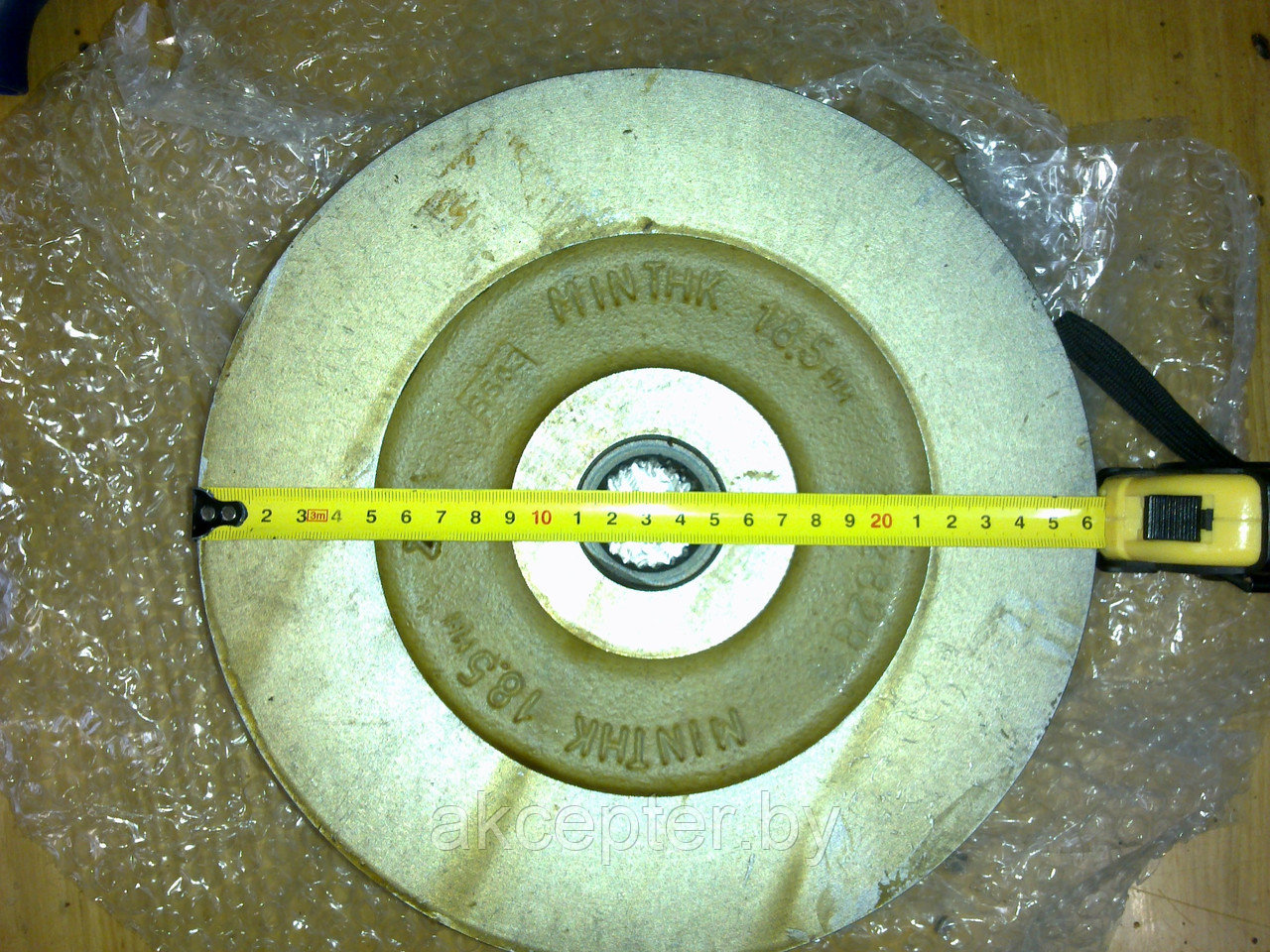 Фланец карданного вала диск тормозной БМЕ 1560 1565 ВМЕ - фото 1 - id-p29836506
