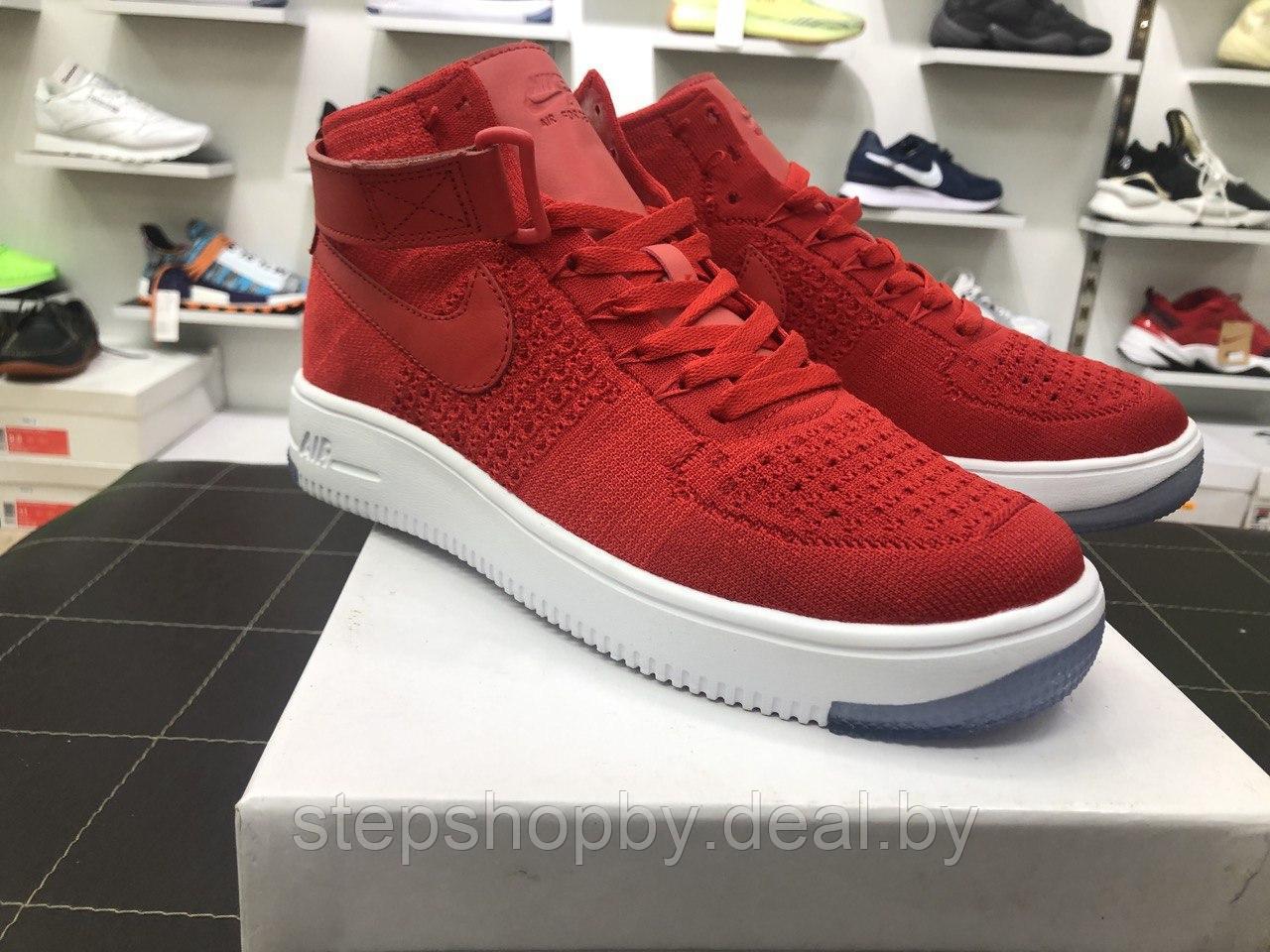 Кроссовки Nike Air Force 1 Mid Red - фото 1 - id-p211926227