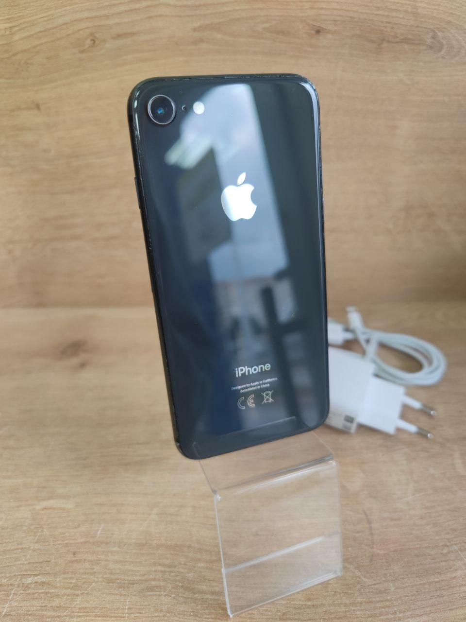 Смартфон Apple iPhone 8 64GB - фото 2 - id-p212020558